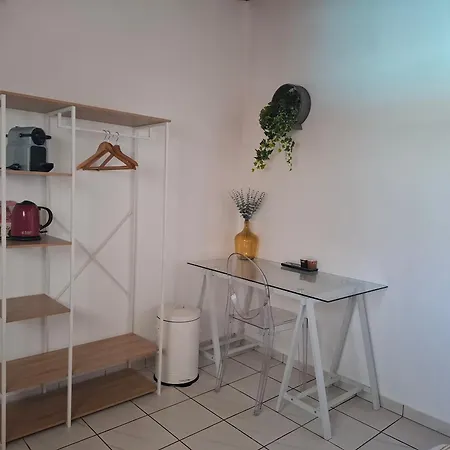 Ubytování v soukromí Cosy Et Salle D'eau Dans Maison Arlac